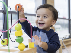 Como é a relação da nutrição e o desenvolvimento nas crianças de primeira infância?