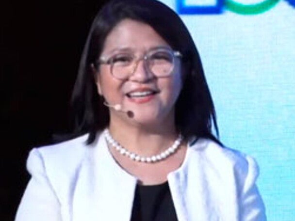 Quanto mais cedo, melhor: janela de oportunidades no desenvolvimento cerebral e cognitivo, Bernadette Benitez 