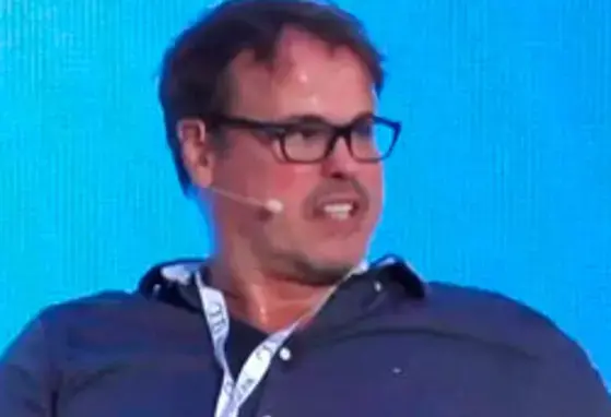 A-vida-do-microbioma-inicia-ao-nascimento-e-precisa-ser-nutrido-Jeans-Walter.jpg A-vida-do-microbioma-inicia-ao-nascimento-e-precisa-ser-nutrido-Jeans-Walter.jpg